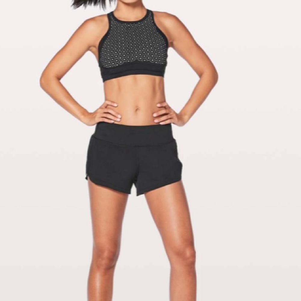 NWT • Lululemon • Colour Me Quick Sports Bra New - Picture 3 of 6